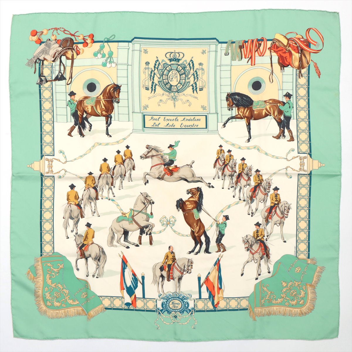 エルメス　HERMES　カレ９０　グリーン系　サーベル飾り袋　王立アンダルシア馬術学校　スカーフ　シルク